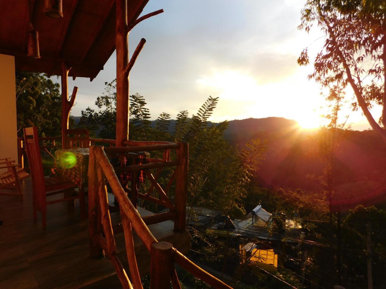 Sunlit Cottage エッラ エクステリア 写真